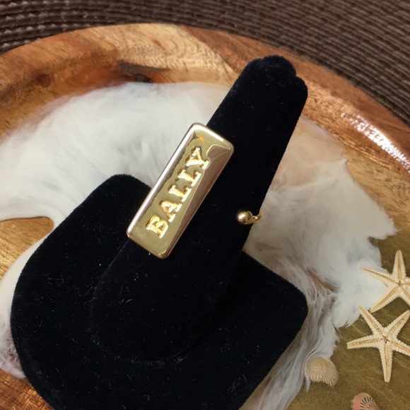 🖤BALLY repurposed ring - Picture 9 of 17